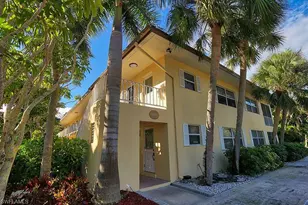 820 Ketch Dr, Naples, FL 34103 - Photo 15