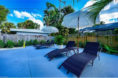 810 103rd Ave N, Naples, FL 34108 - Photo 29