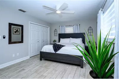 810 103rd Ave N, Naples, FL 34108 - Photo 13