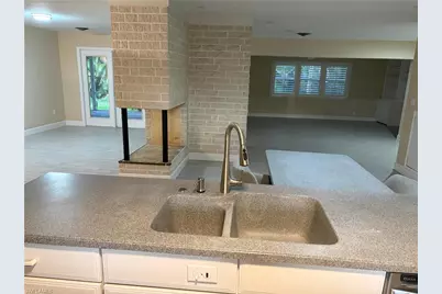 1600 Mandarin Rd, Naples, FL 34102 - Photo 7