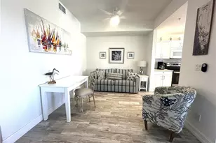 2880 Cypress Trace Cir, Naples, FL 34119 - Photo 5