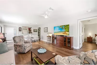 8721 Querce Ct, Naples, FL 34114 - Photo 11