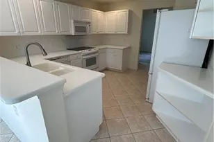 3545 Laurel Greens Ln N, Naples, FL 34119 - Photo 5