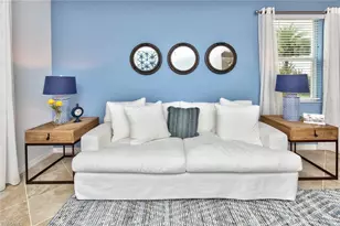 2612 Blossom Wy, Naples, FL 34120 - Photo 7
