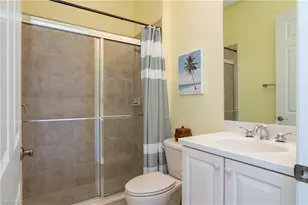 7845 Hawthorne Dr, Naples, FL 34113 - Photo 19
