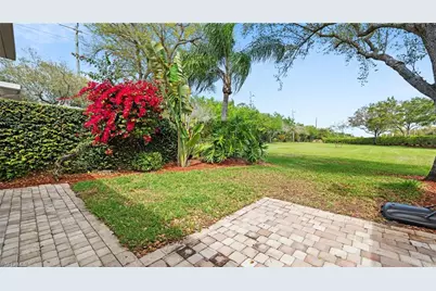 5766 Cove Cir #24, Naples, FL 34119 - Photo 21