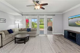 5766 Cove Cir, Naples, FL 34119 - Photo 5