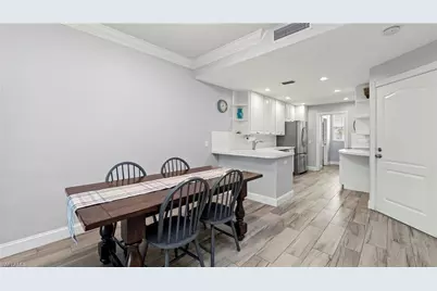 5766 Cove Cir #24, Naples, FL 34119 - Photo 9