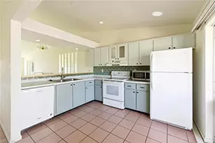 3420 Frosty Way, Naples, FL 34112 - Photo 3