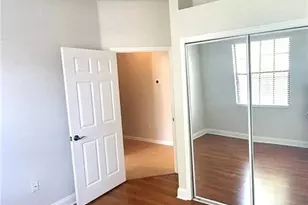 7512 Bristol Cir, Naples, FL 34120 - Photo 5