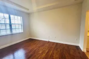 7512 Bristol Cir, Naples, FL 34120 - Photo 13