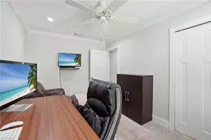 421 14th Ave NW, Naples, FL 34120 - Photo 25