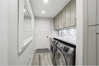 421 14th Ave NW, Naples, FL 34120 - Photo 27