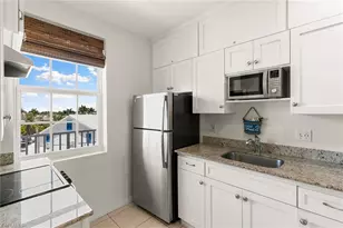 140 Palm St, Marco Island, FL 34145 - Photo 7