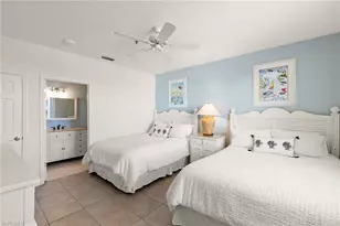 140 Palm St, Marco Island, FL 34145 - Photo 17