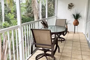 1095 Partridge Cir, Naples, FL 34104 - Photo 7