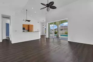 2662 SW 31st Ln, Cape Coral, FL 33914 - Photo 9