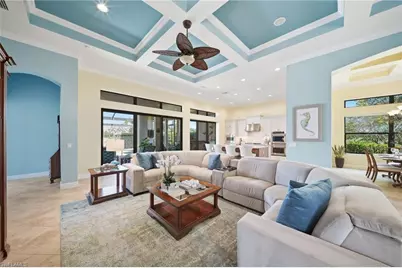 8816 Savona Ct, Naples, FL 34119 - Photo 7