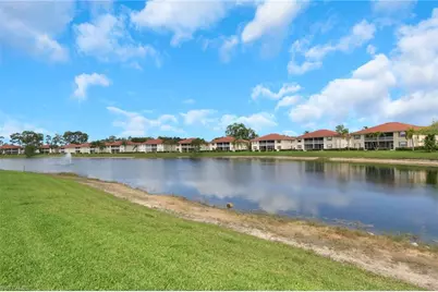 320 Robin Hood Cir #101, Naples, FL 34104 - Photo 3