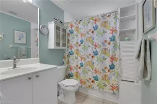 320 Robin Hood Cir, Naples, FL 34104 - Photo 21