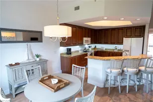 1045 Sandpiper St, Naples, FL 34102 - Photo 13