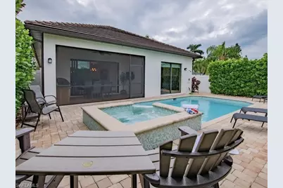 631 100th Ave N, Naples, FL 34108 - Photo 23