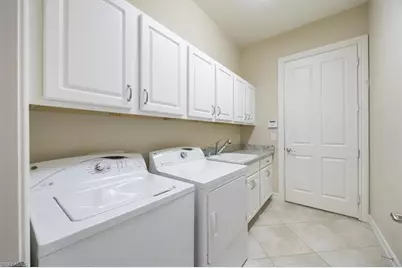 6504 Costa Cir, Naples, FL 34113 - Photo 21