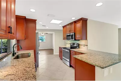 4472 Beechwood Lake Dr, Naples, FL 34112 - Photo 9