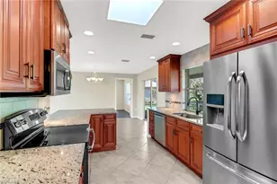 4472 Beechwood Lake Dr, Naples, FL 34112 - Photo 11