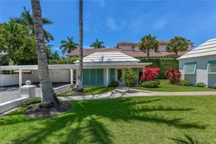 2143 Marina Dr, Naples, FL 34102 - Photo 33