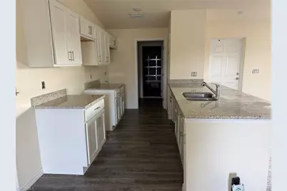 9026 E Justice Cir, Labelle, FL 33935 - Photo 3