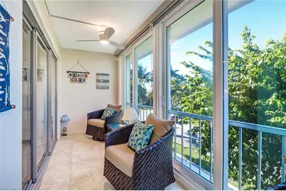 1051 3rd St S #301, Naples, FL 34102 - Photo 11