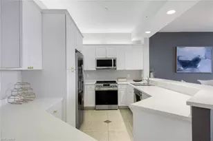 410 Flagship Dr, Naples, FL 34108 - Photo 9