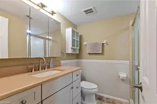 490 Broad Ave S, Naples, FL 34102 - Photo 7