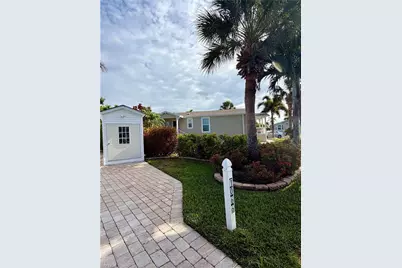 1066 Silver Lakes Blvd, Naples, FL 34114 - Photo 7