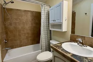 1066 Silver Lakes Blvd, Naples, FL 34114 - Photo 23