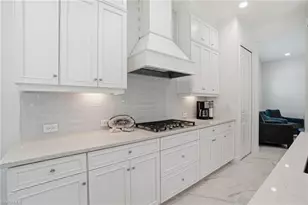 8368 Preserve Point Dr, Fort Myers, FL 33912 - Photo 9