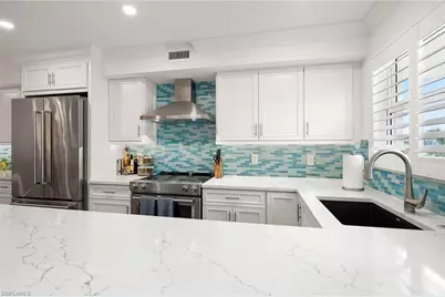 3000 Gulf Shore Blvd N #103, Naples, FL 34103 - Photo 11