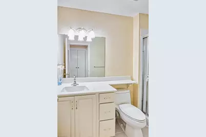 7402 Lake Breeze Dr #306, Fort Myers, FL 33907 - Photo 19