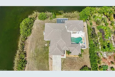 2534 NE 20th Ct, Cape Coral, FL 33909 - Photo 3