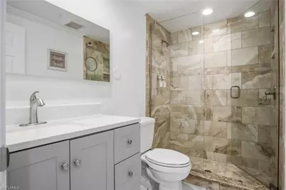 455 Bayside Ave, Naples, FL 34108 - Photo 5
