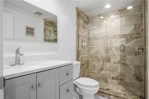 455 Bayside Ave, Naples, FL 34108 - Photo 5