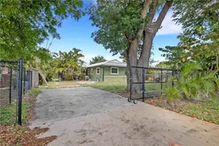 8091 San Carlos Blvd, Fort Myers, FL 33967 - Photo 3