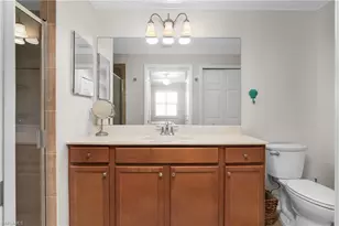 9719 Acqua Ct, Naples, FL 34113 - Photo 17