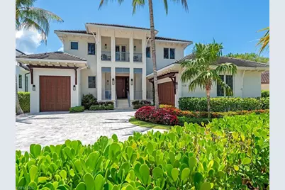 628 21st Ave S, Naples, FL 34102 - Photo 1