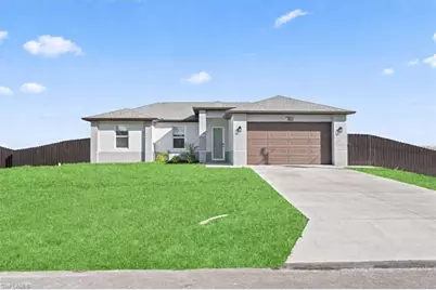 103 Diplomat Pkwy E, Cape Coral, FL 33909 - Photo 1