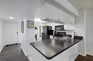 15161 Cedarwood Ln, Naples, FL 34110 - Photo 7