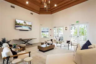 470 Launch Cir, Naples, FL 34108 - Photo 19