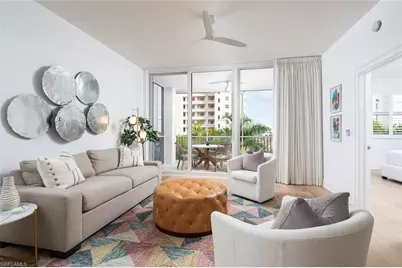 470 Launch Cir #V401, Naples, FL 34108 - Photo 3