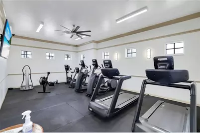 470 Launch Cir #V401, Naples, FL 34108 - Photo 27